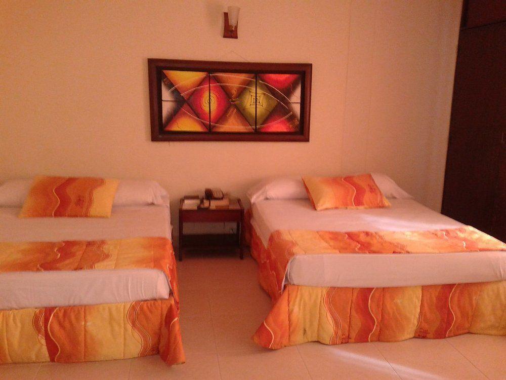 Tumburagua Soin Sas Hotel 2*